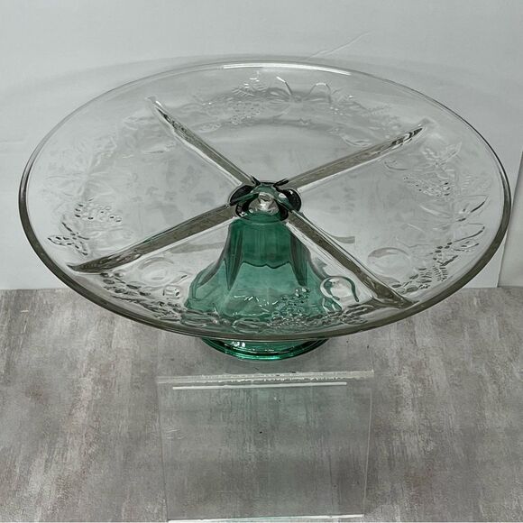 Elegant Glass Cake Stand - Picture 1 of 9